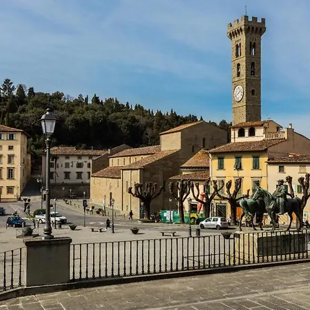 Fiesole's Cozy 2 Apartment *